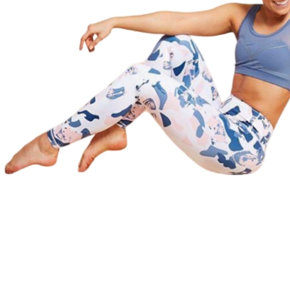 Cleo Harper Pants - Cleo Harper Havana Leggings Size Medium White Pink Blue Multicolor